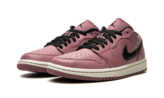 AIR JORDAN 1 Low WMNS "Magenta" DC7268 500