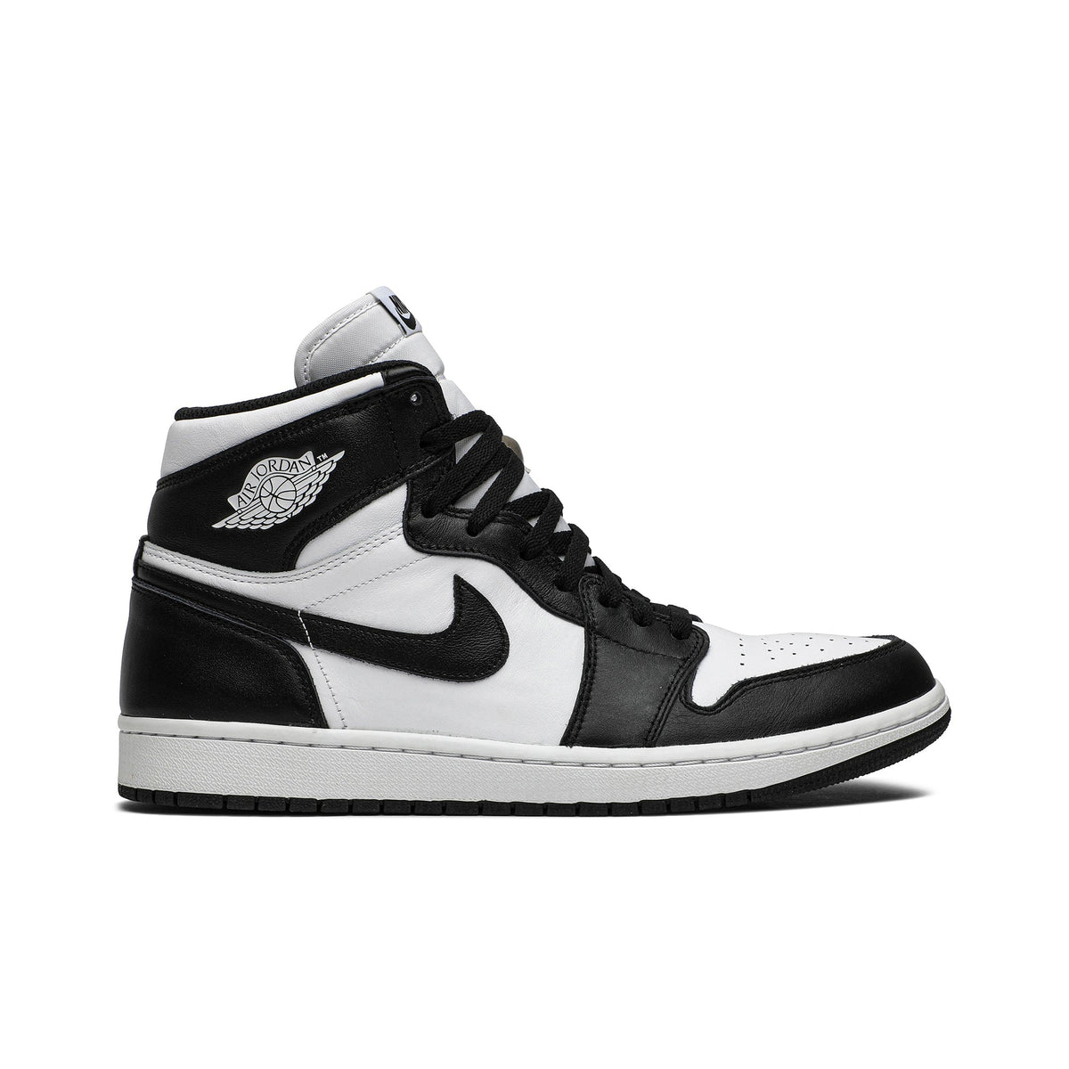 Air Jordan 1 Retro High OG ‘Black/White’ 555088-010 Sneakers - Collector's Ed...