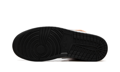 Air Jordan 1 Mid "Black Toe Starfish" DQ8426 801