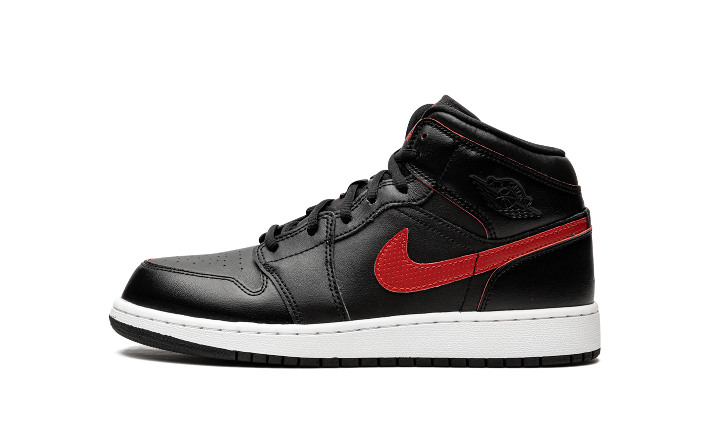 Air Jordan 1 Mid GS "Black / Gym Red" 554725 009