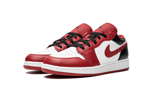 Air Jordan 1 Low GS "Reverse Black Toe" 553560 163