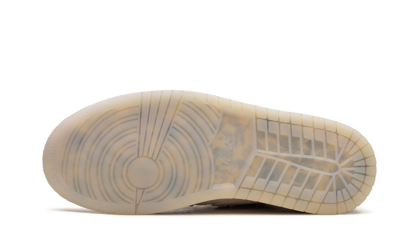 Air Jordan 1 Low OG "Chris Paul - Give Them Flowers" FZ0455 200