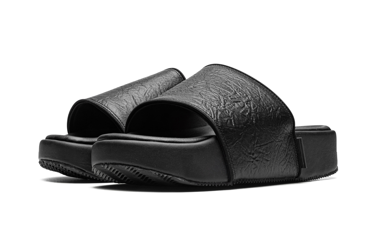 Y-3 Slide "Black" GW8631