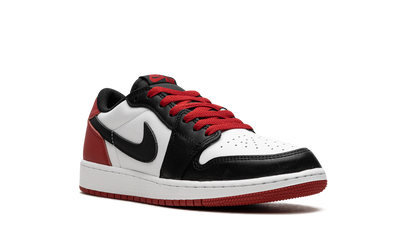 Air Jordan 1 Low OG GS "Black Toe" CZ0858 106