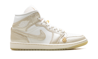 Air Jordan 1 Mid SE Wmns "Metallic Team Gold" HV5159 100