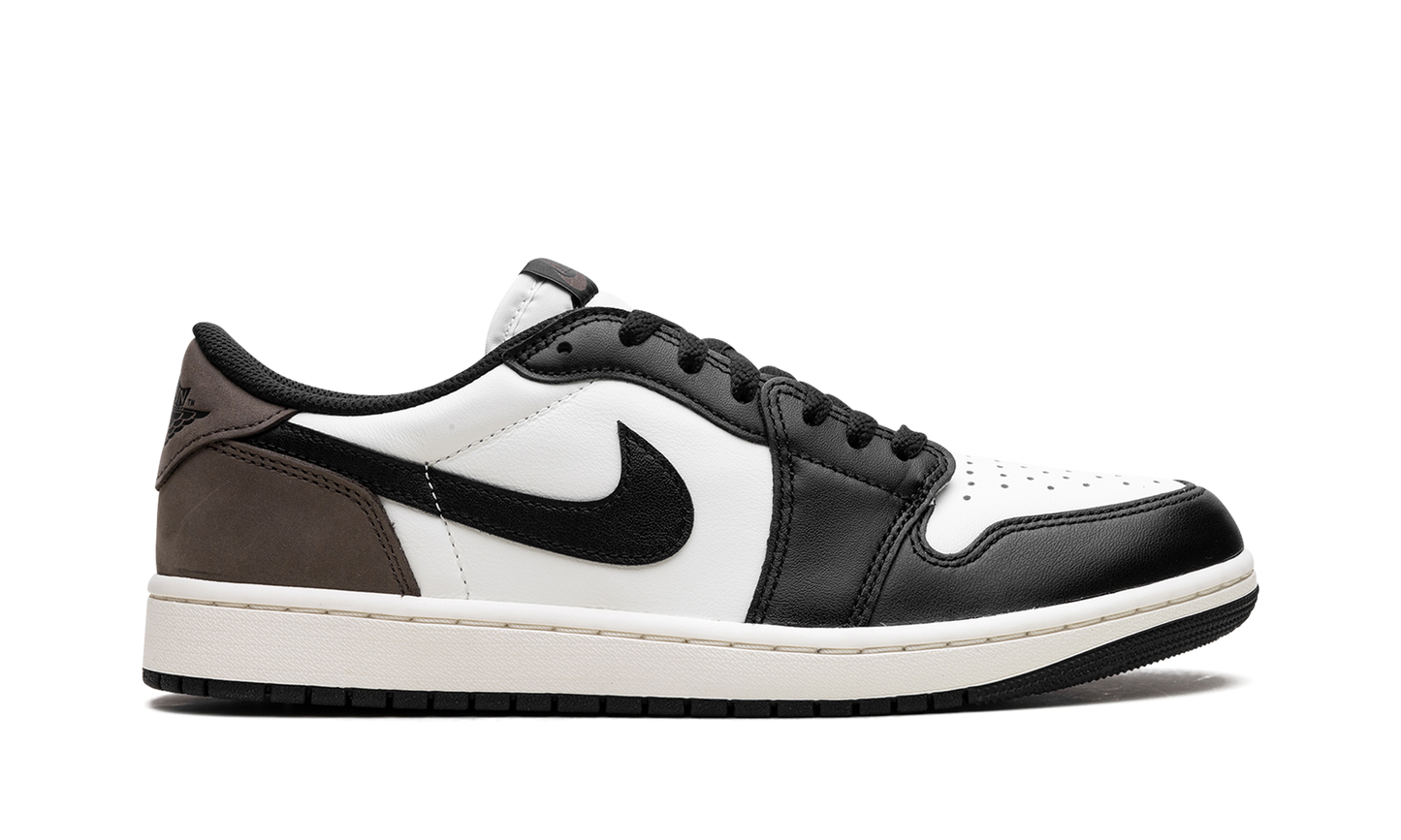 Air Jordan 1 Low OG "Mocha" CZ0790 102