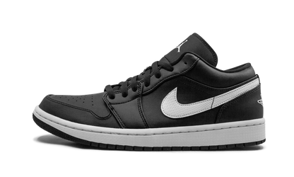 Air Jordan 1 Low WMNS "Black/White" AO9944 001