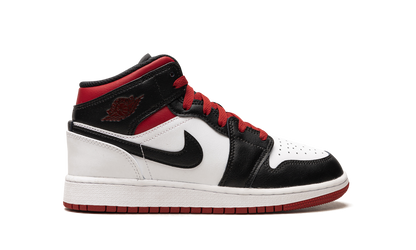 Air Jordan 1 Mid GS "Gym Red Black Toe" DQ8423 106