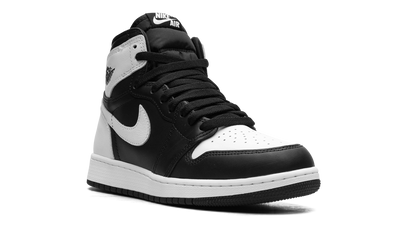 Air Jordan 1 Retro High OG GS "BLACK/WHITE/WHITE" FD1437 010