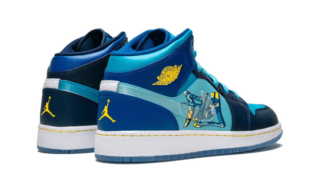 Air Jordan 1 Mid GS "Fly"