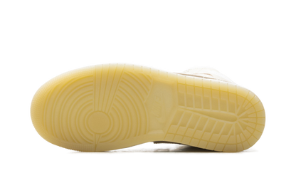 Air Jordan 1 Mid SE Wmns "Metallic Team Gold" HV5159 100
