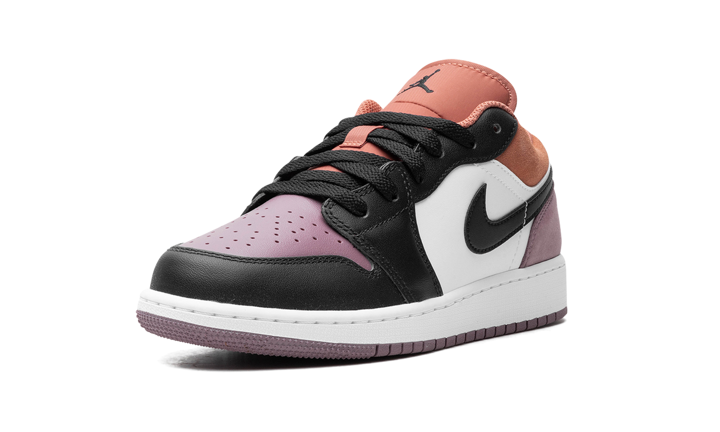 Air Jordan 1 Low SE GS "Sky J Mauve" FB9908 102