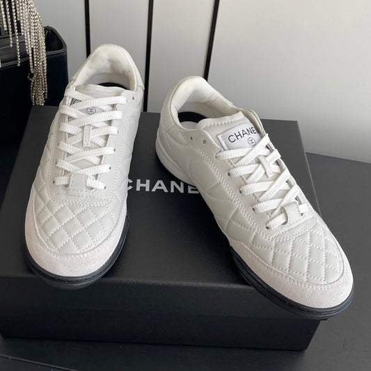Chanel 2026 Sneaker Quilted Calfskin Suede 895746