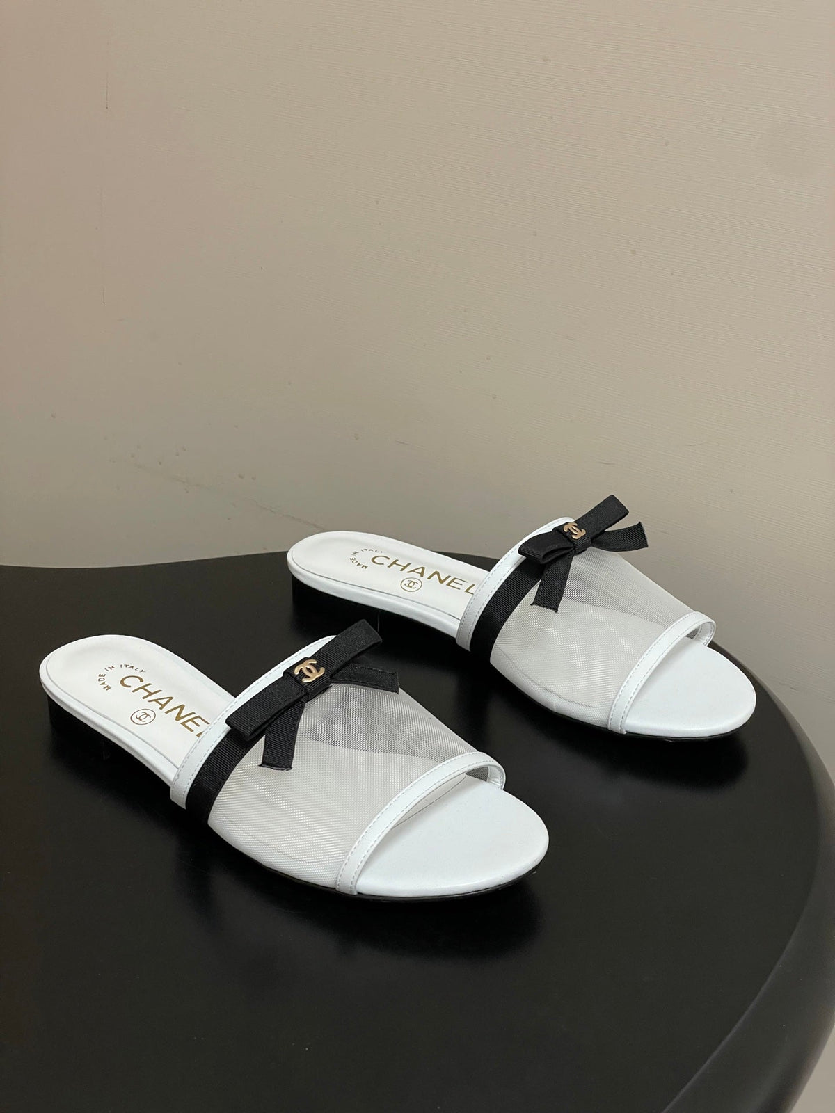 CC 2026 Sandal Bow Mesh Calfskin