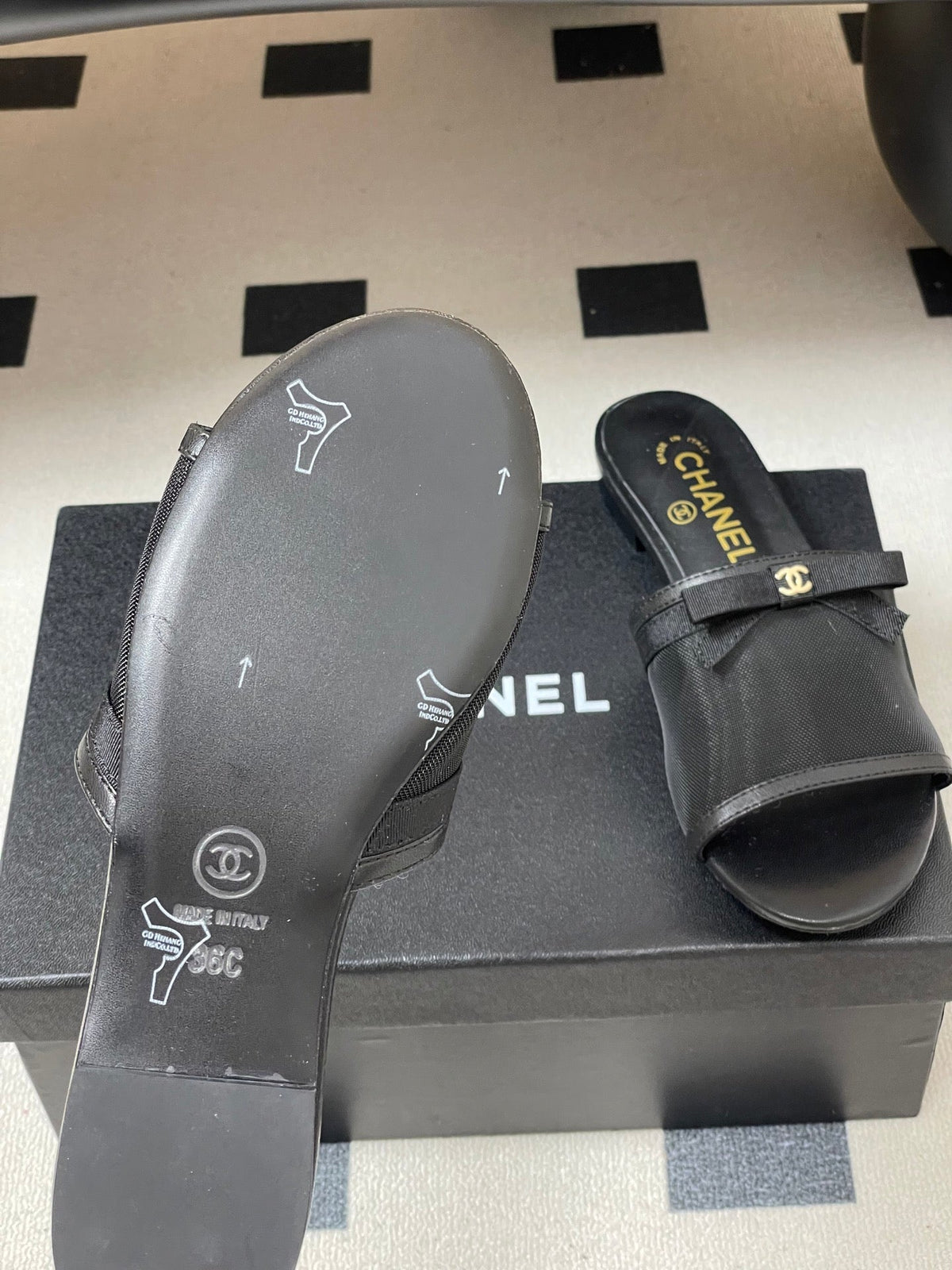 CC 2026 Sandal Bow Mesh Calfskin