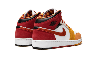 Air Jordan 1 GS "Tablecloth" DX2460 601