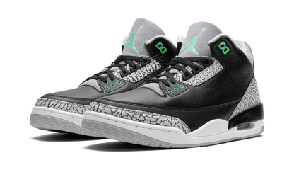 Air Jordan 3 Retro "Green Glow" CT8532 031