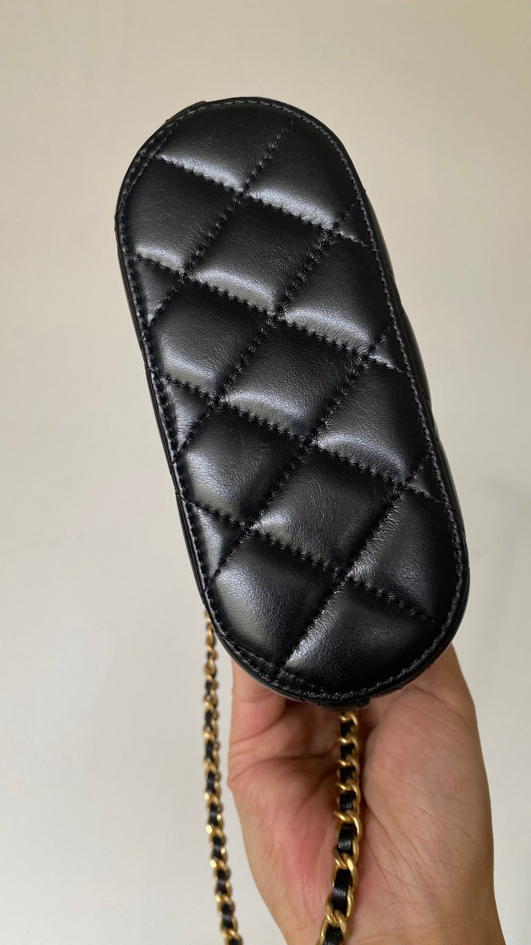 CC Clutch with chain 18  black brown suede calfskin