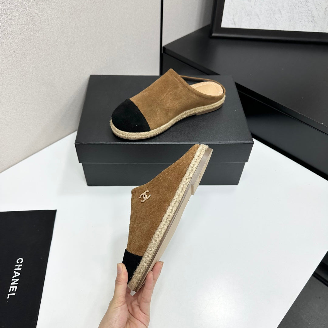 Chanel 2026 Double C Logo Mules Leather Sheepskin 822928