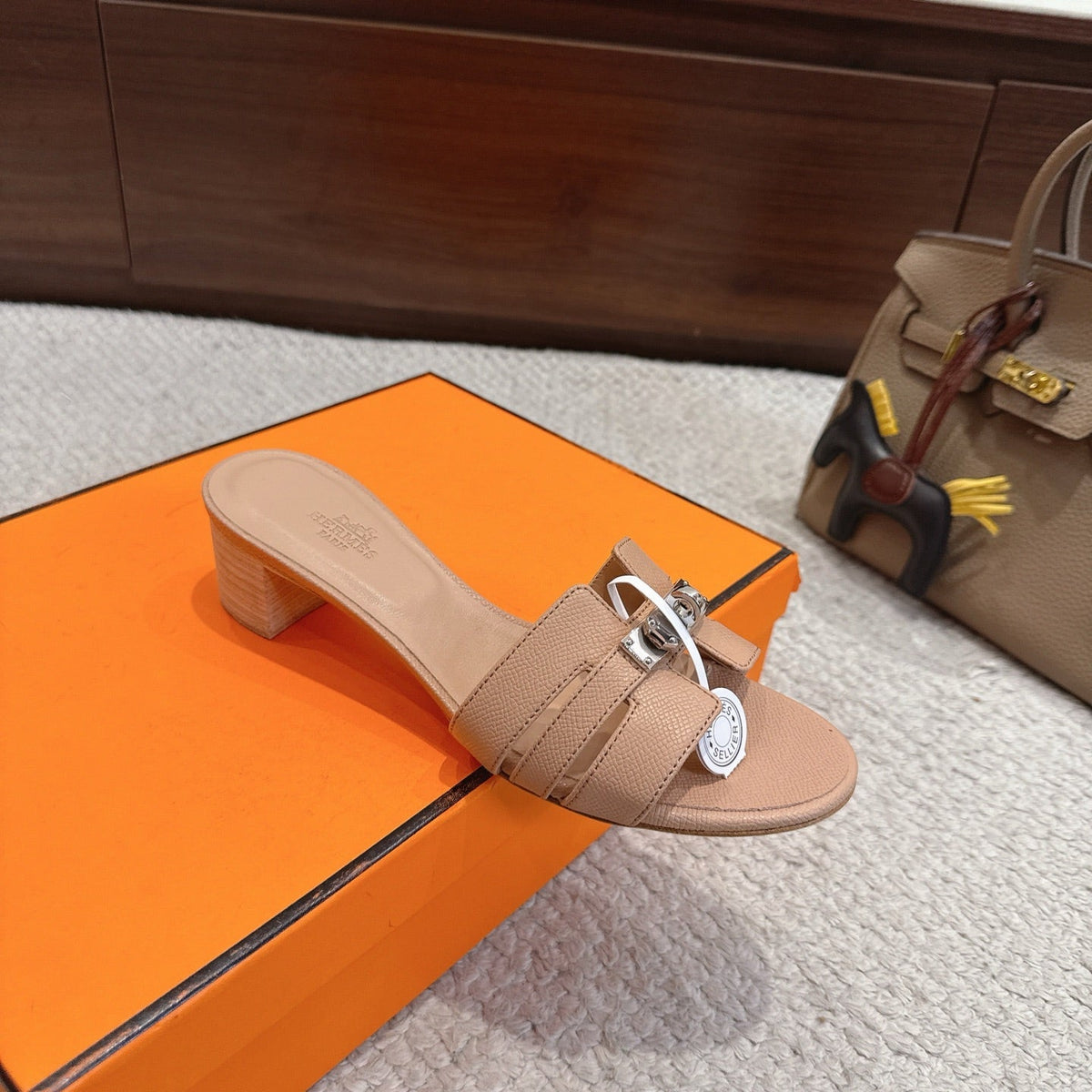 HM Kelly Buckle Sandals 5cm Peach Pink Leather 804987