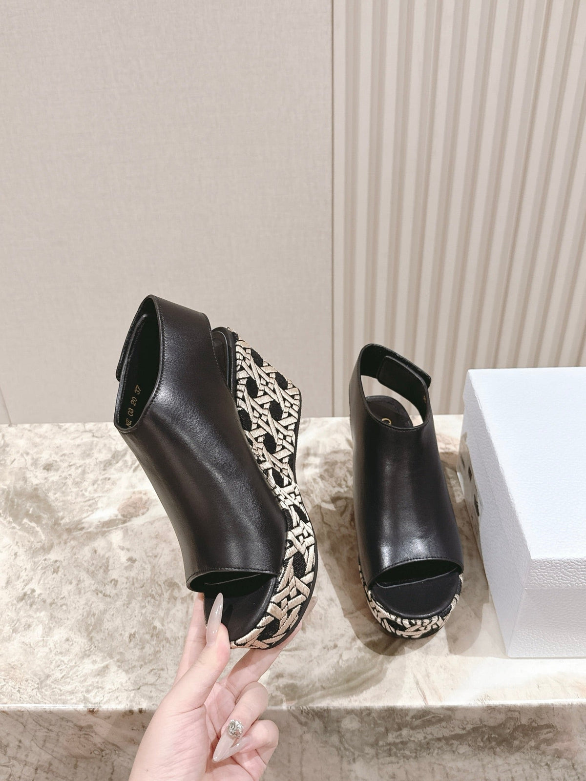 CD Attitude Wedge Sandal 85mm Black Calfskin 483087