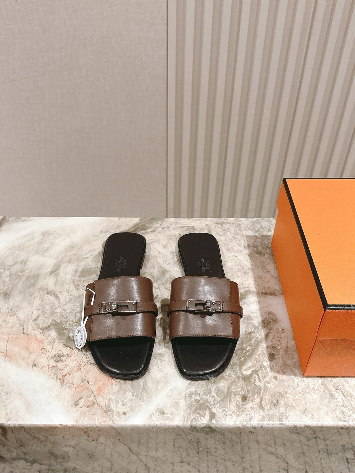 HM 2026 Flat Slippers Black Brown Calfskin 655861