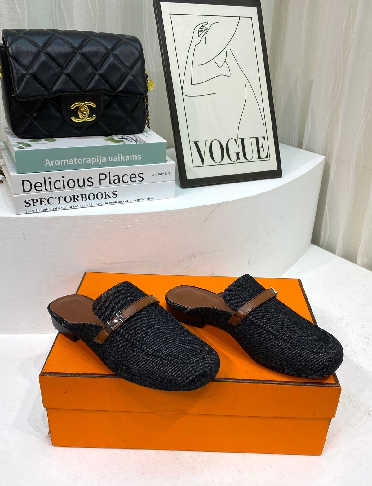 IENA MULE  BLACK CANVAS AND BROWN CALFSKIN
