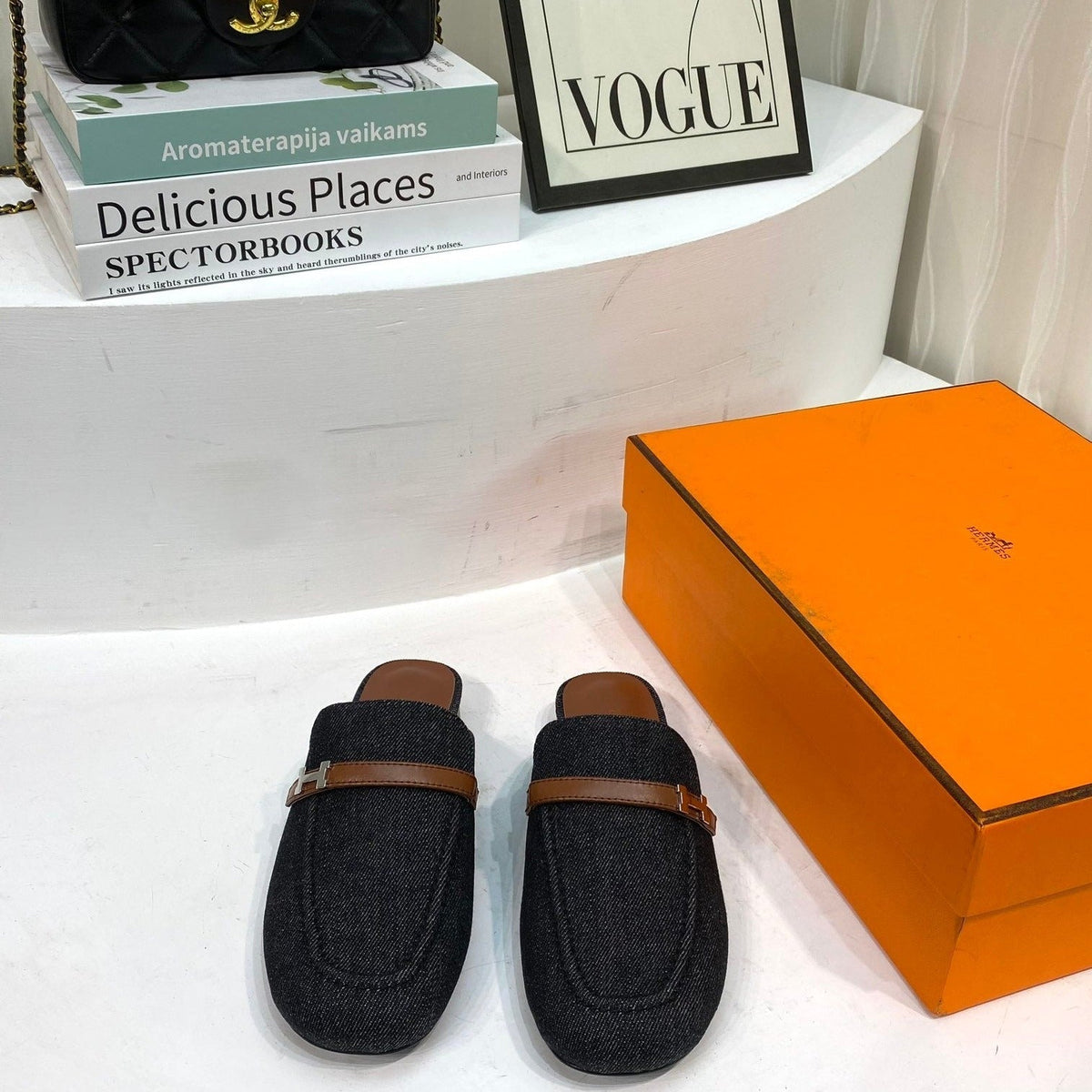 IENA MULE  BLACK CANVAS AND BROWN CALFSKIN