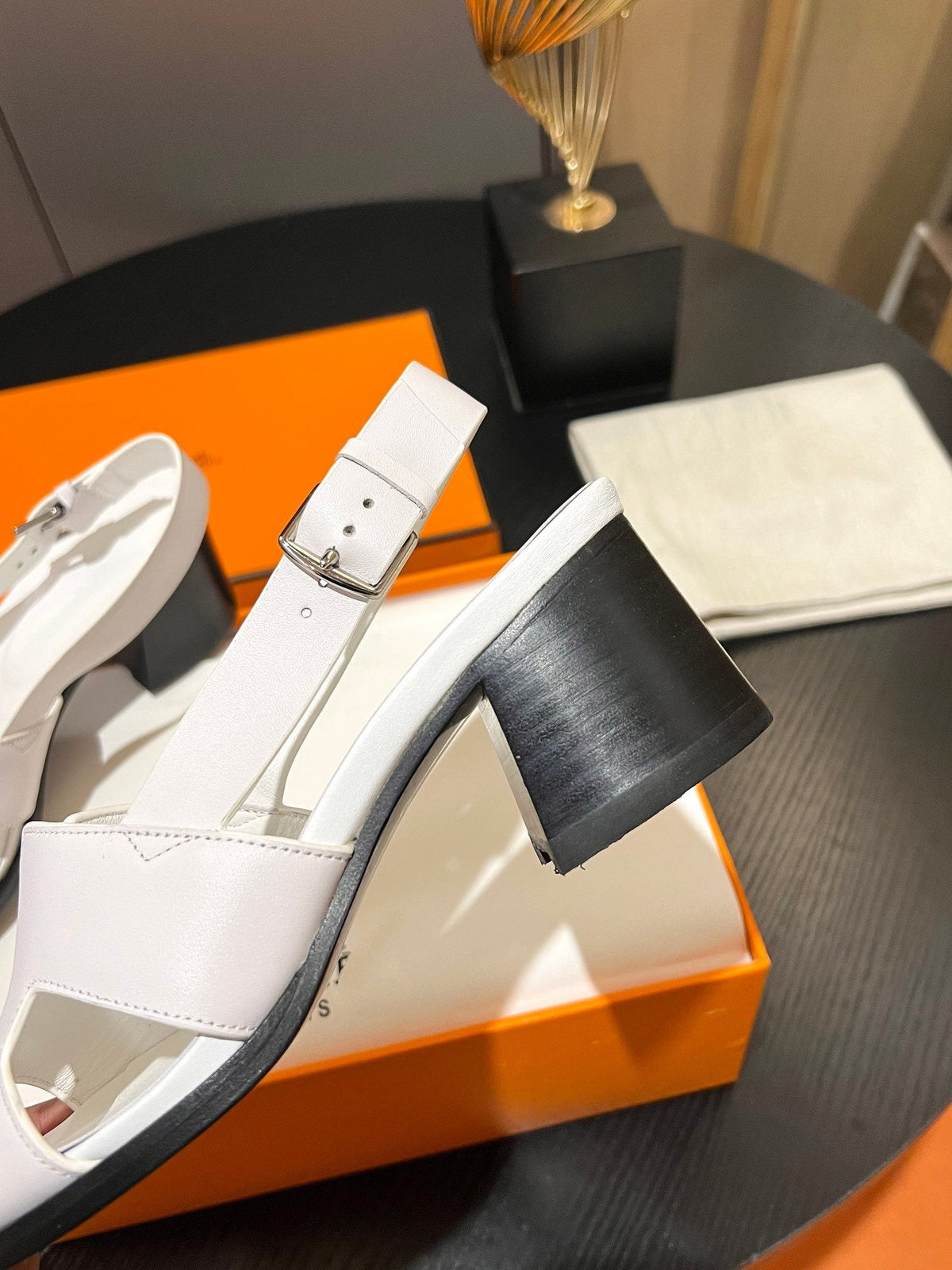 Elbe Sandal 60 White