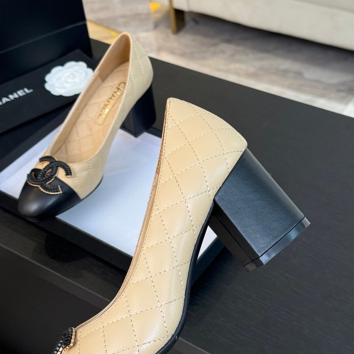 ballet flat with high heel 7cm beige black quilted lambskin