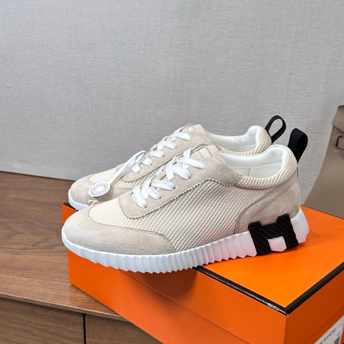 HM 26S Bouncing Sneaker In Cream mix Grey Suede Mesh 543810