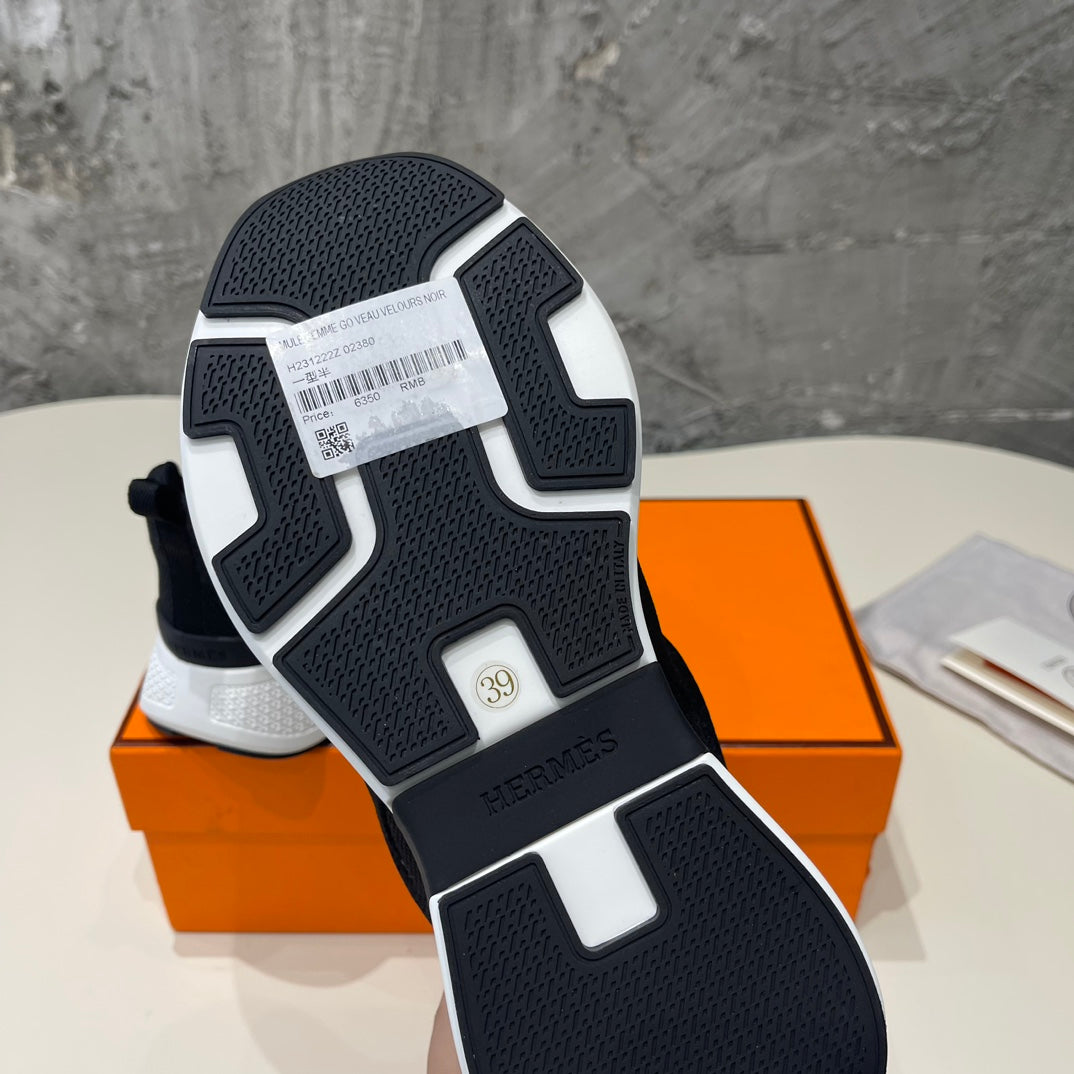 HEROS SNEAKERS BLACK GOATSKIN