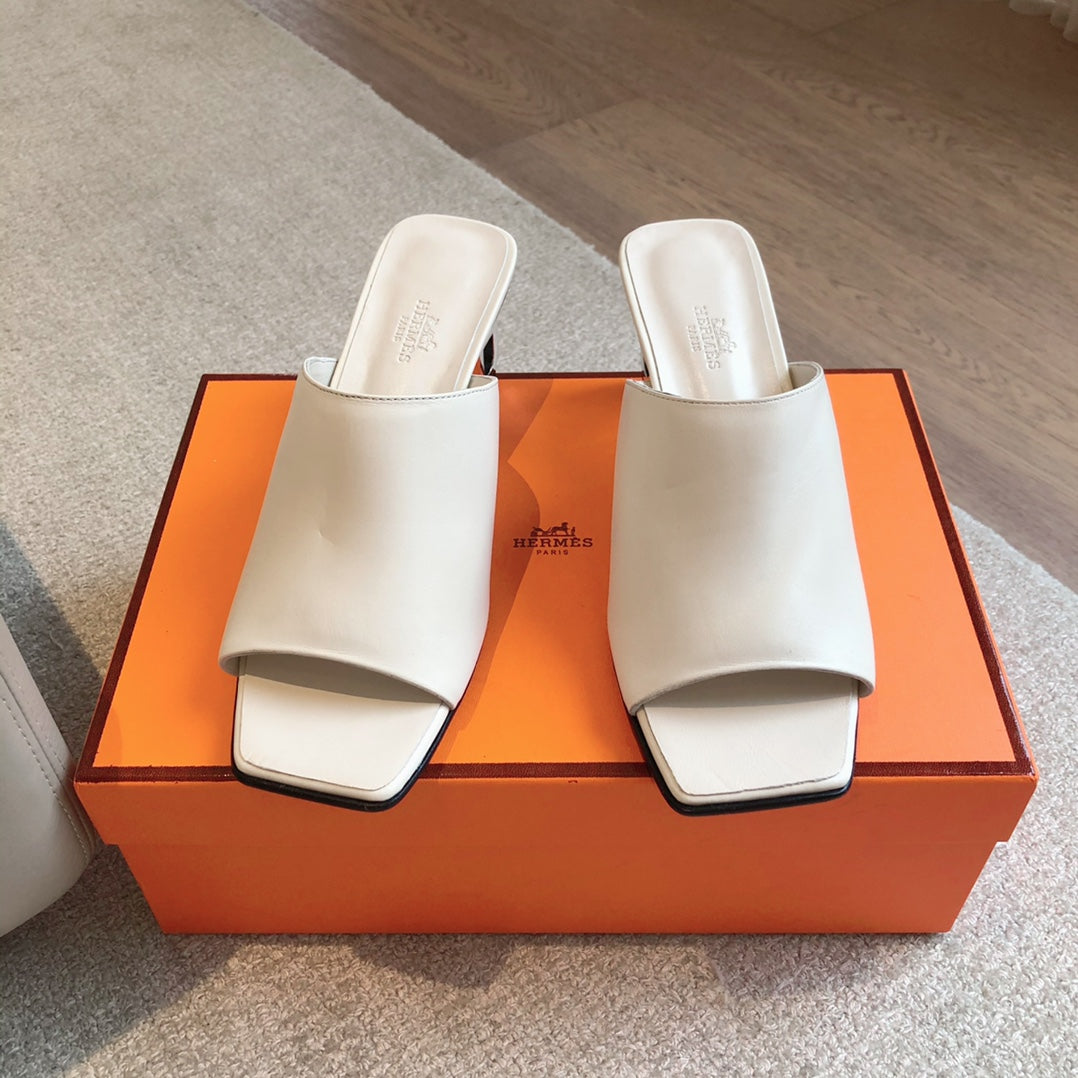 ICONIQUE 60 SANDAL WHITE CALFSKIN