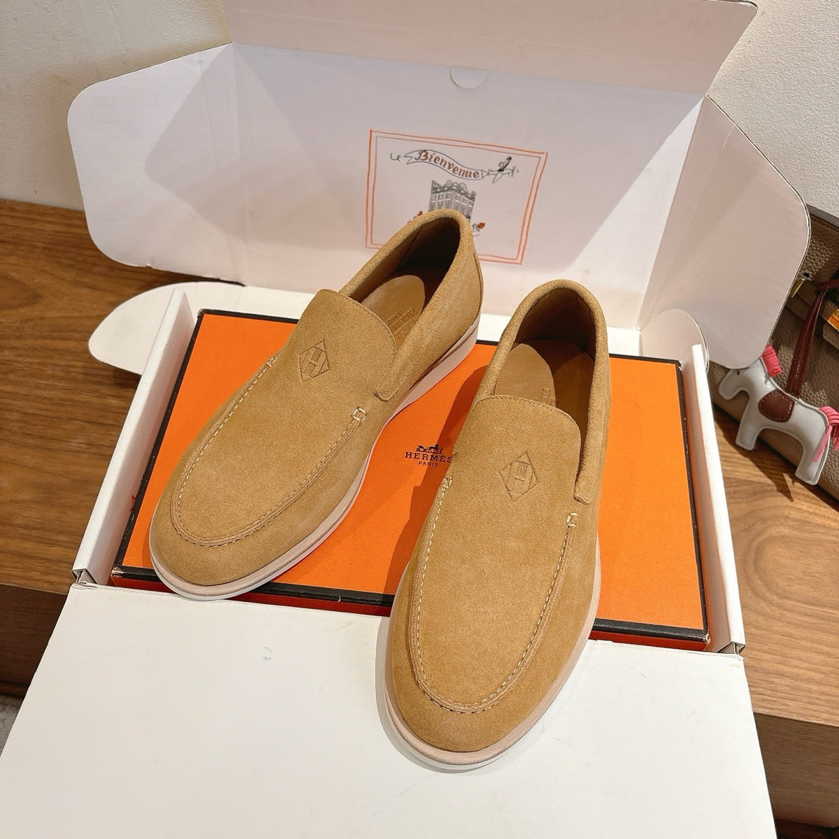 HM Impact Loafers Light Beige Suede 526163