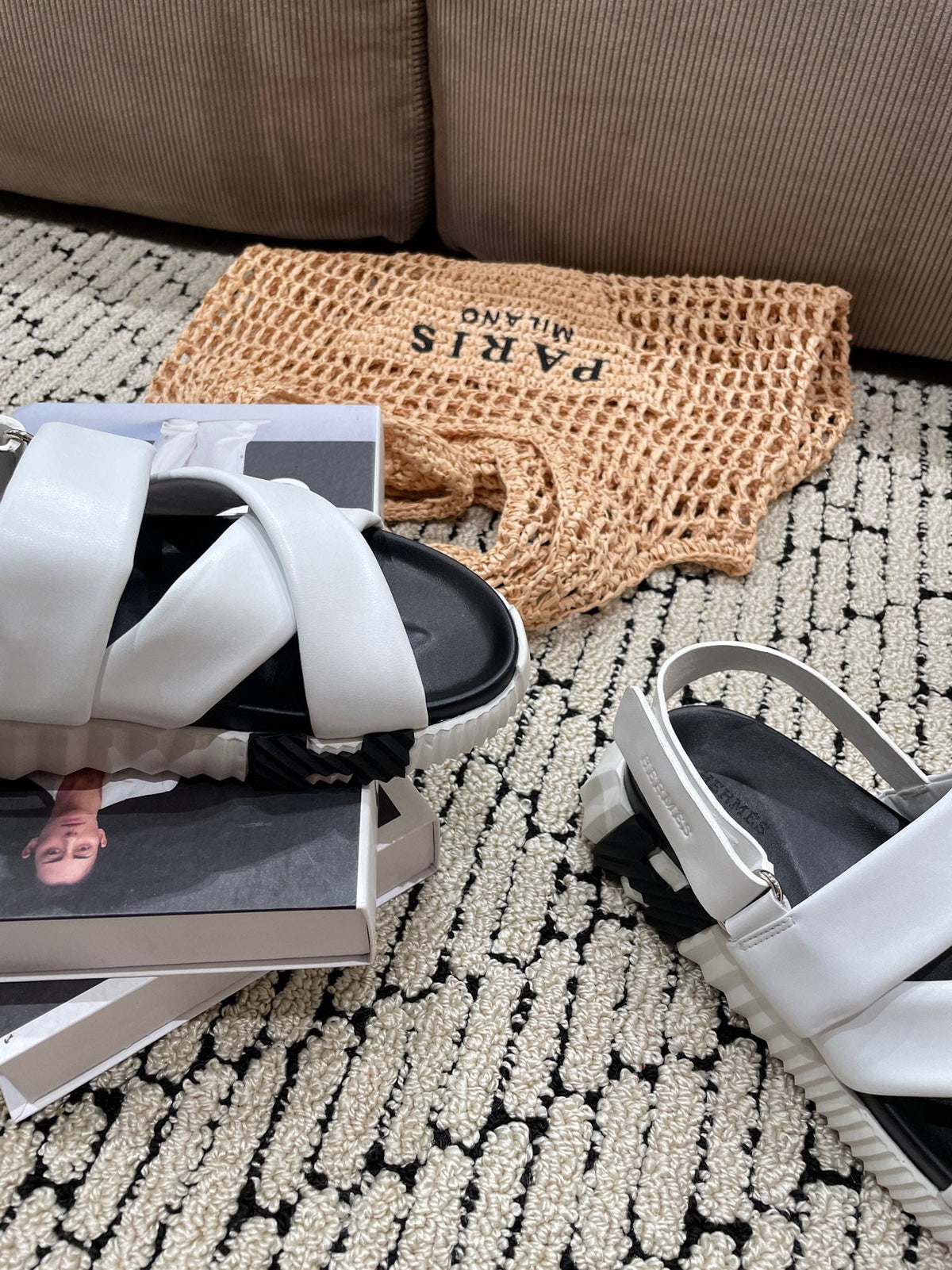 ELECTRIC SANDAL BLACK MIX WHITE CALFSKIN