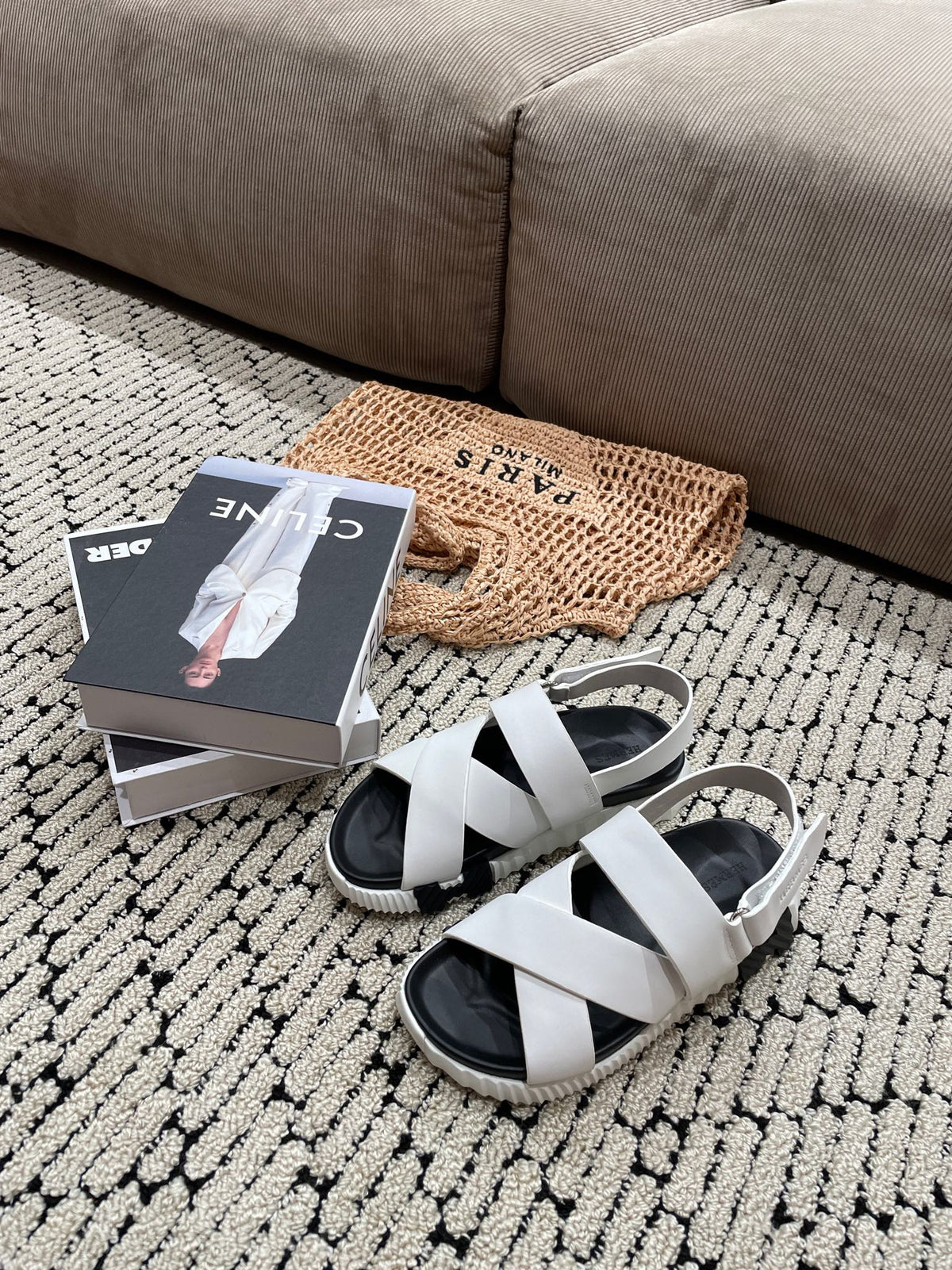 ELECTRIC SANDAL BLACK MIX CREAMY WHITE CALFSKIN