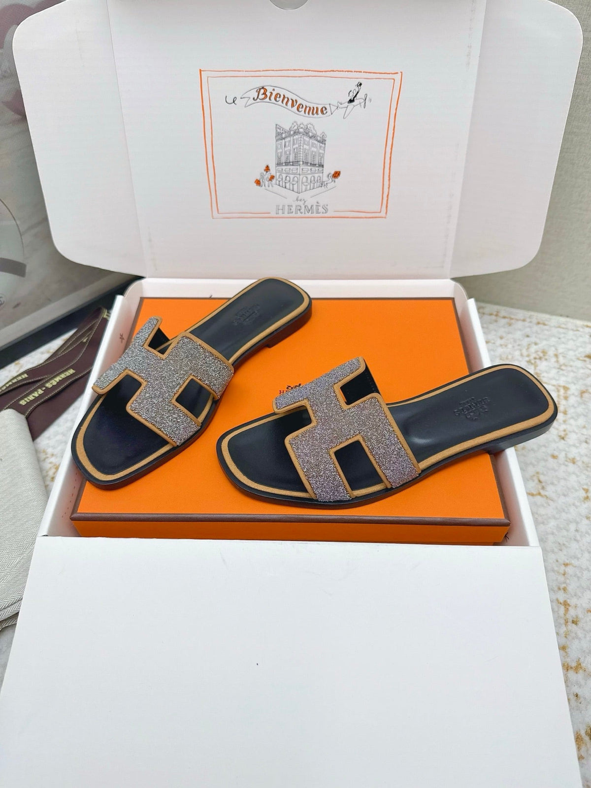 HM Oasis Sandals Black Brown Suede Cowhide 625261