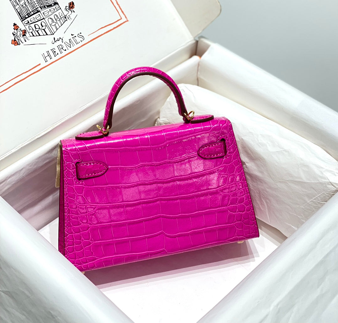 HM 25s Mini Kelly 19cm Deep Magenta Embossed Crocodile Gold Hardware