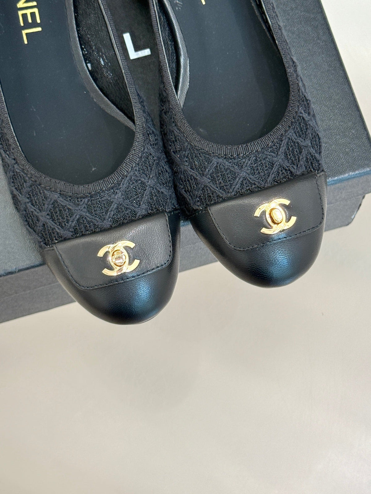 Chanel 25 Ballet Flat  50mm Black Woven Lambskin 473051