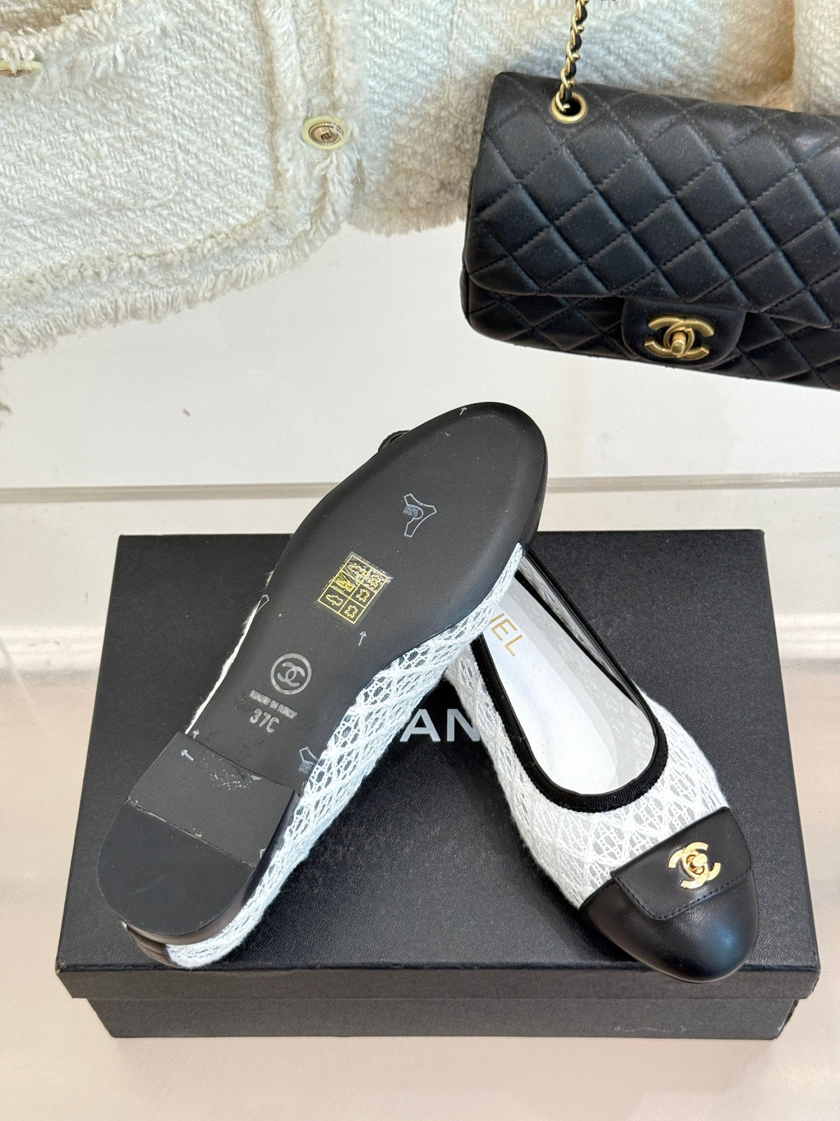 Chanel 25 Ballet Flat White Black Woven Lambskin 473057