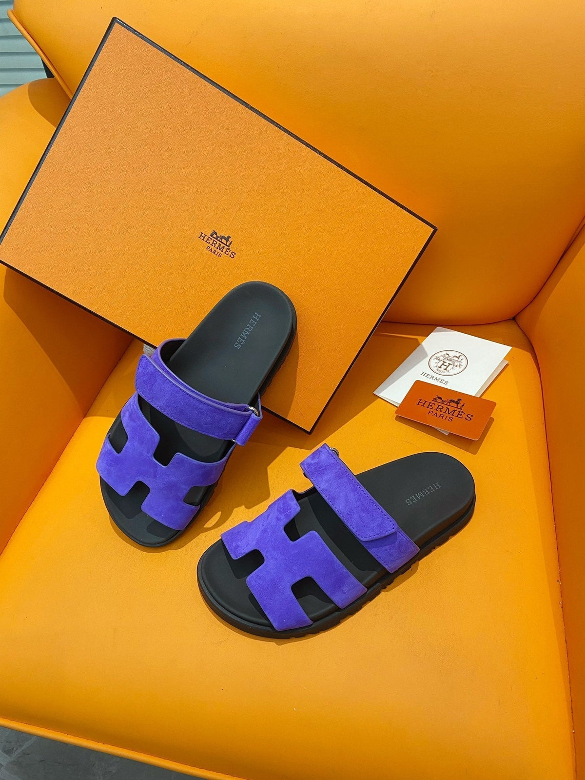 chypre sandal purple suede black calfskin