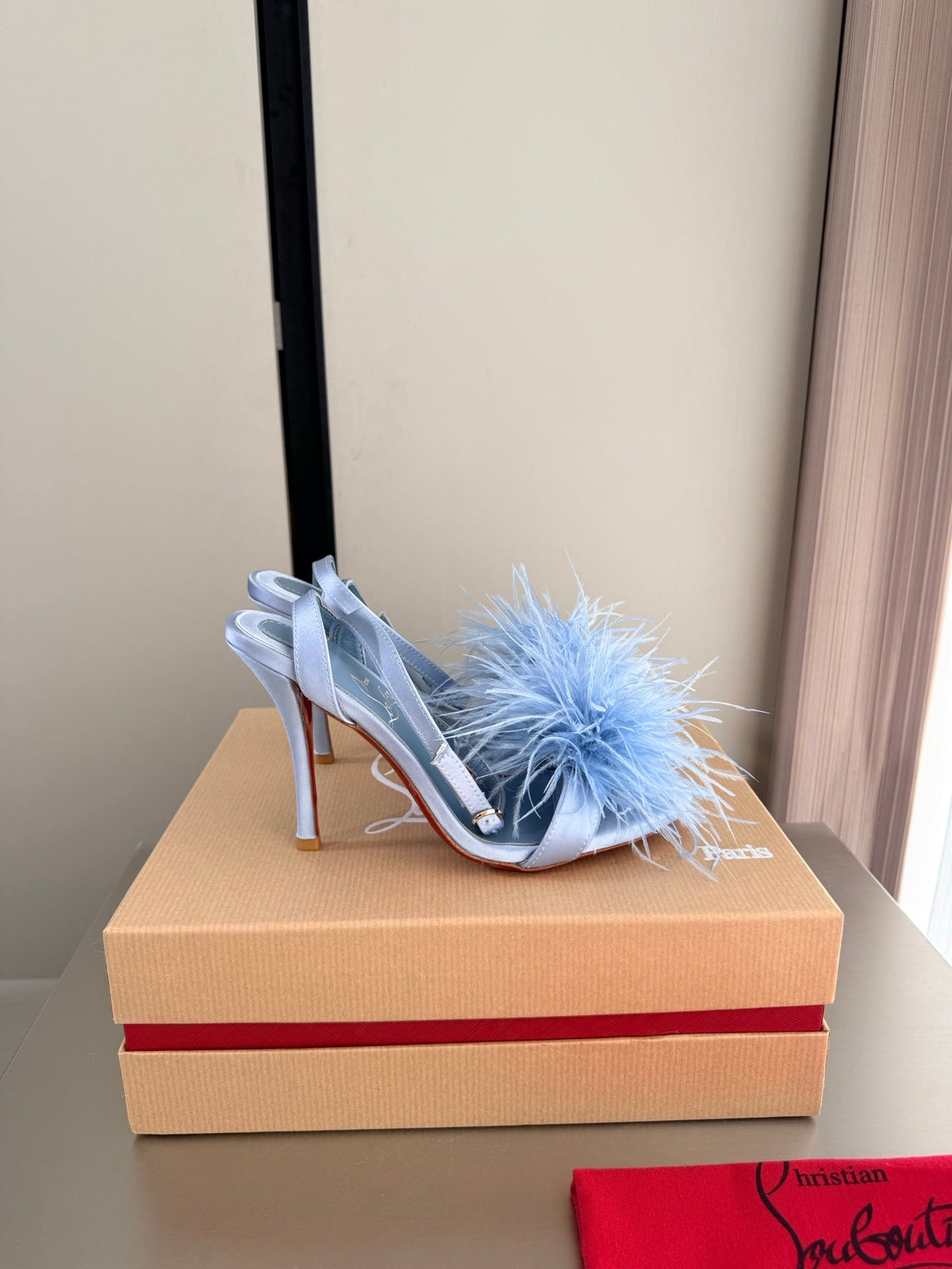 CL 2026 Loubipoupi Sandal 100mm Feather Leather 868957