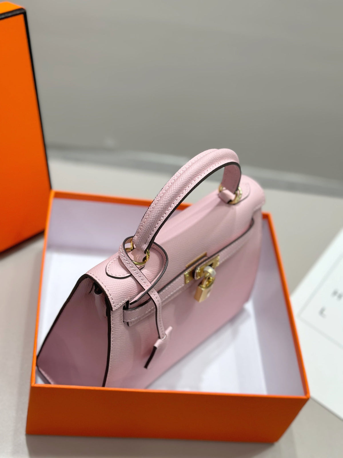 HM Kelly 25cm Light Pink Epsom Leather Gold Hardware