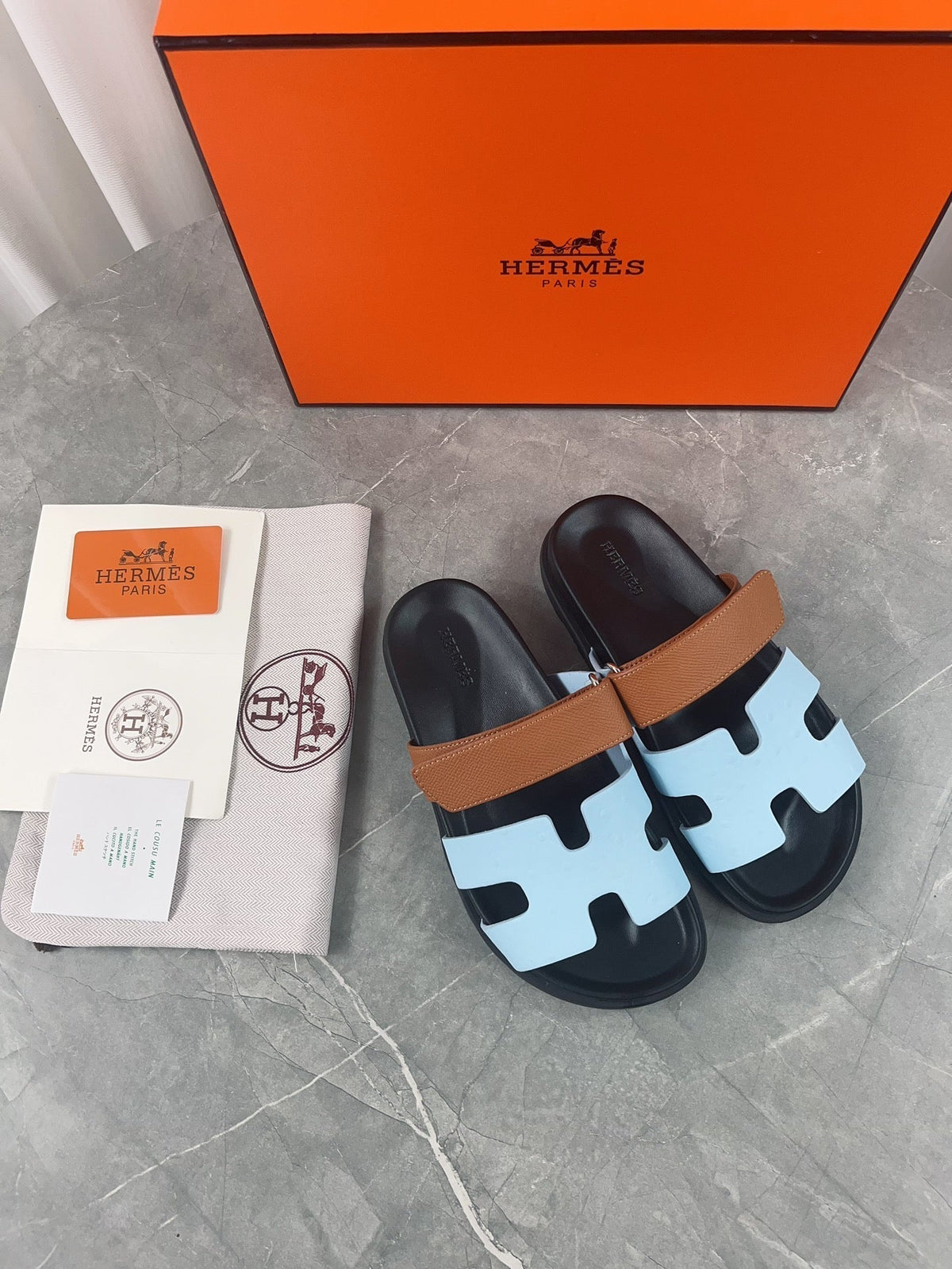 chypre sandal brown cloud blue calfskin
