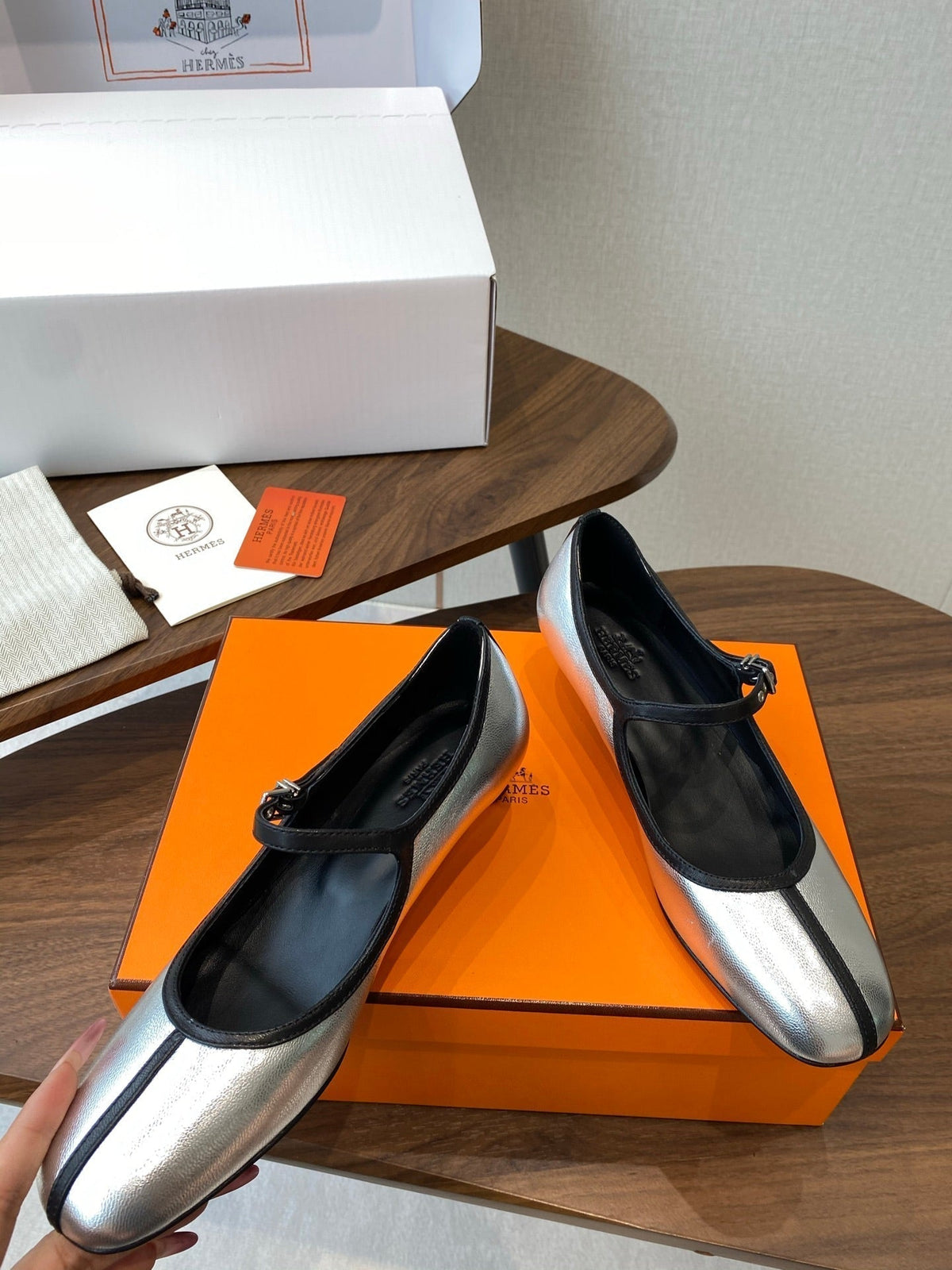 HM 25s Mary Jane 40mm Sliver Calfskin 422568