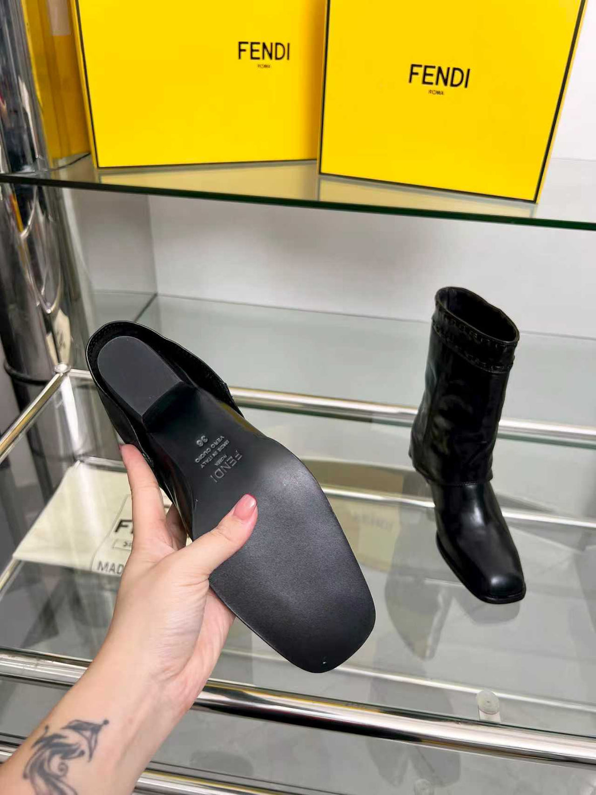FENDI low boots black calfskin 521237