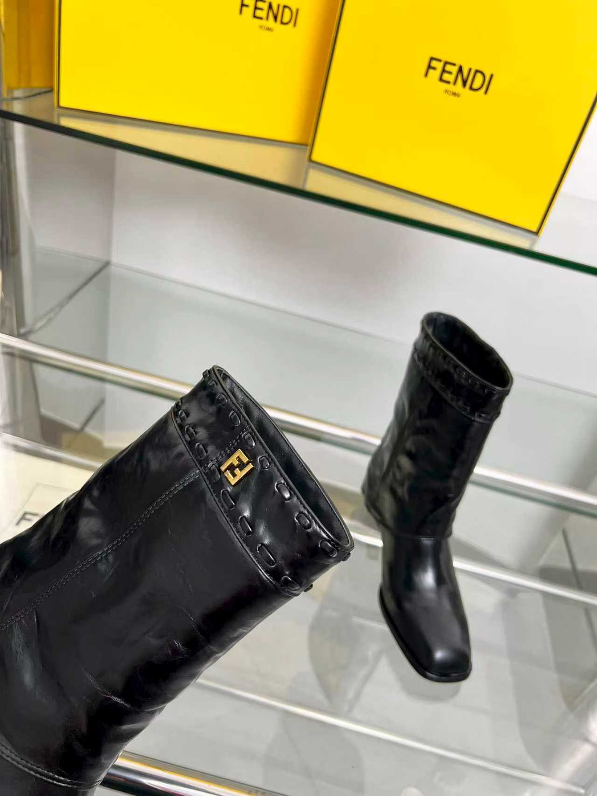 FENDI low boots black calfskin 521237