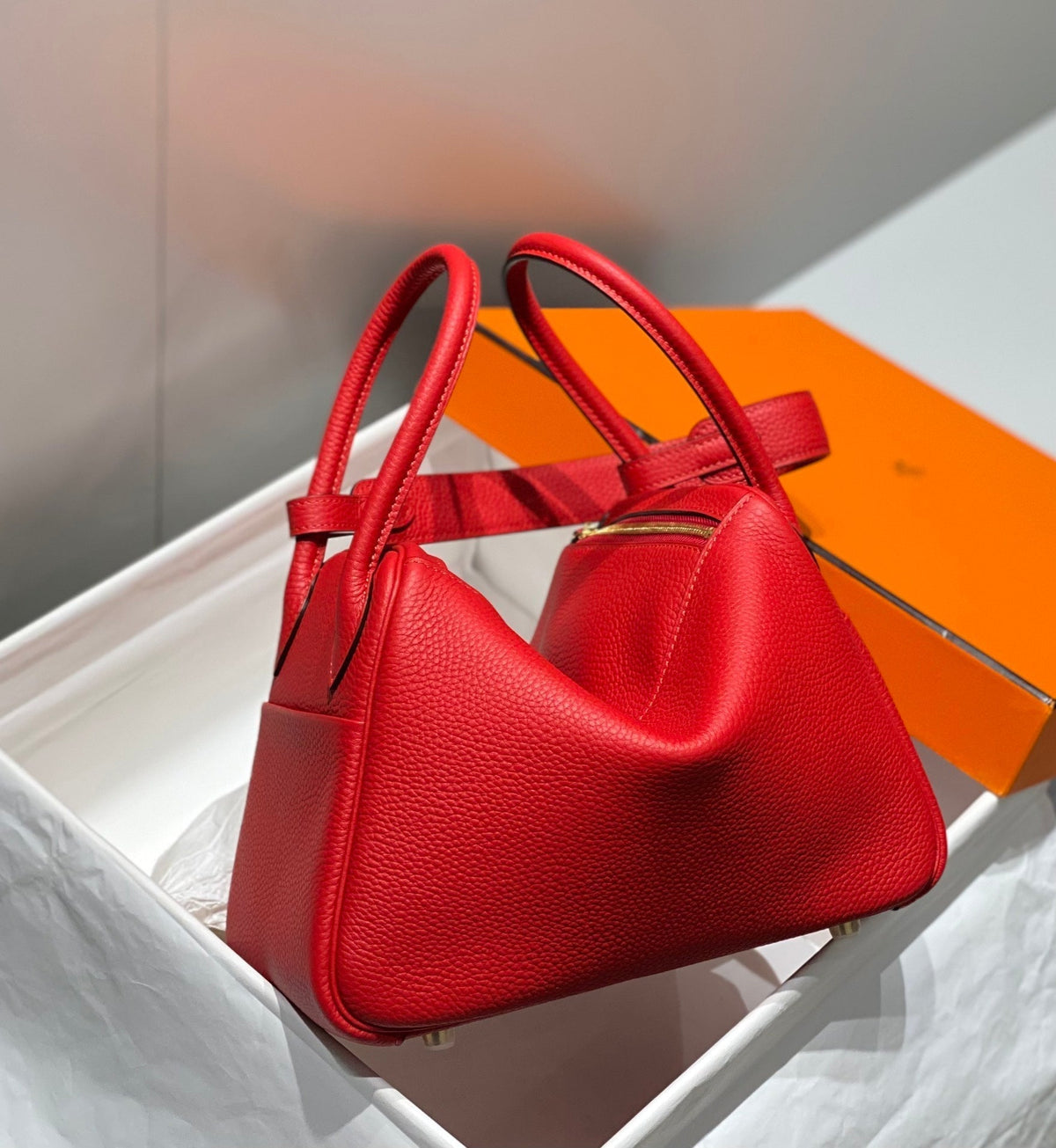 HM LINDY 26 BAG RED TAURILLON CLEMENCE LEATHER