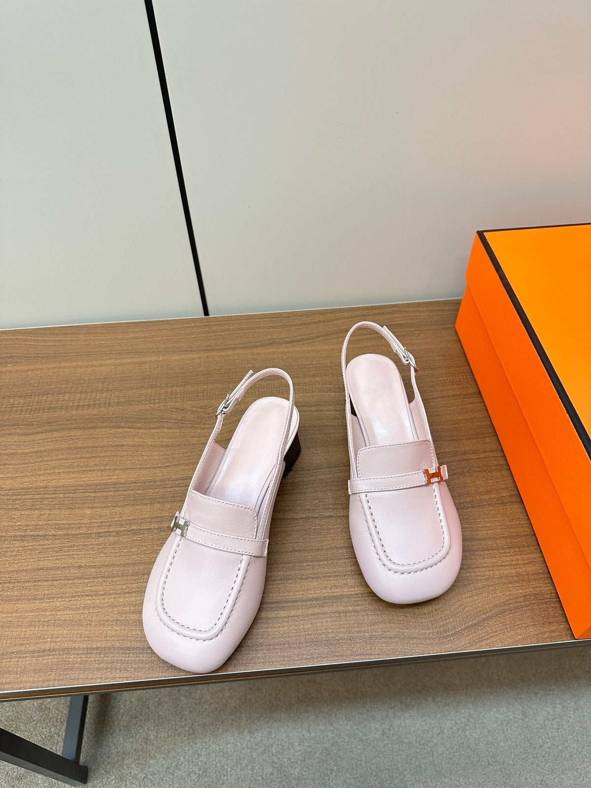Infinie 50 pump light pink