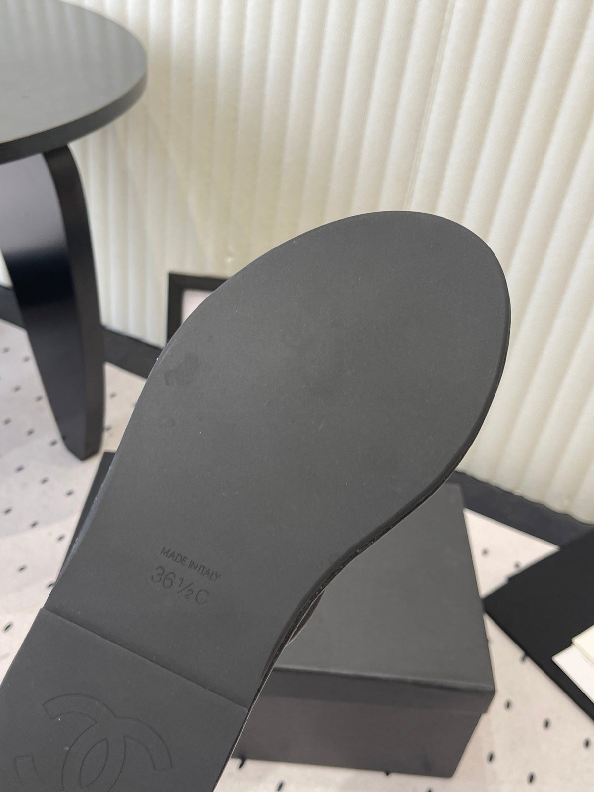 Chanel 2026 Thong Sandal Black Sheepskin 720044